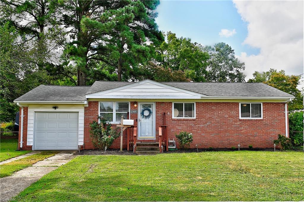 3349 Ridgefield DR