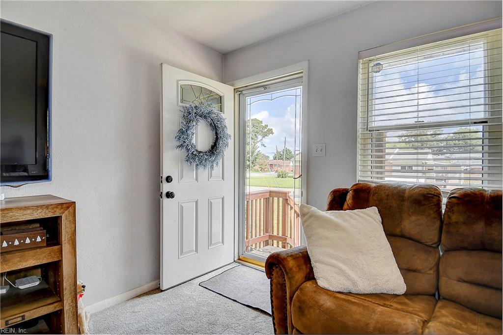 3349 Ridgefield DR