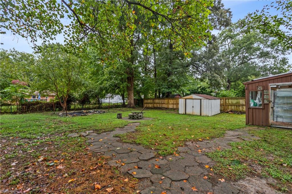 266 Eastwood DR