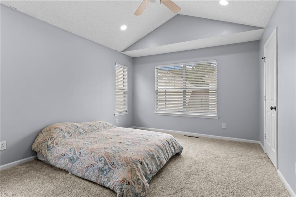 1804 Staple Inn DR