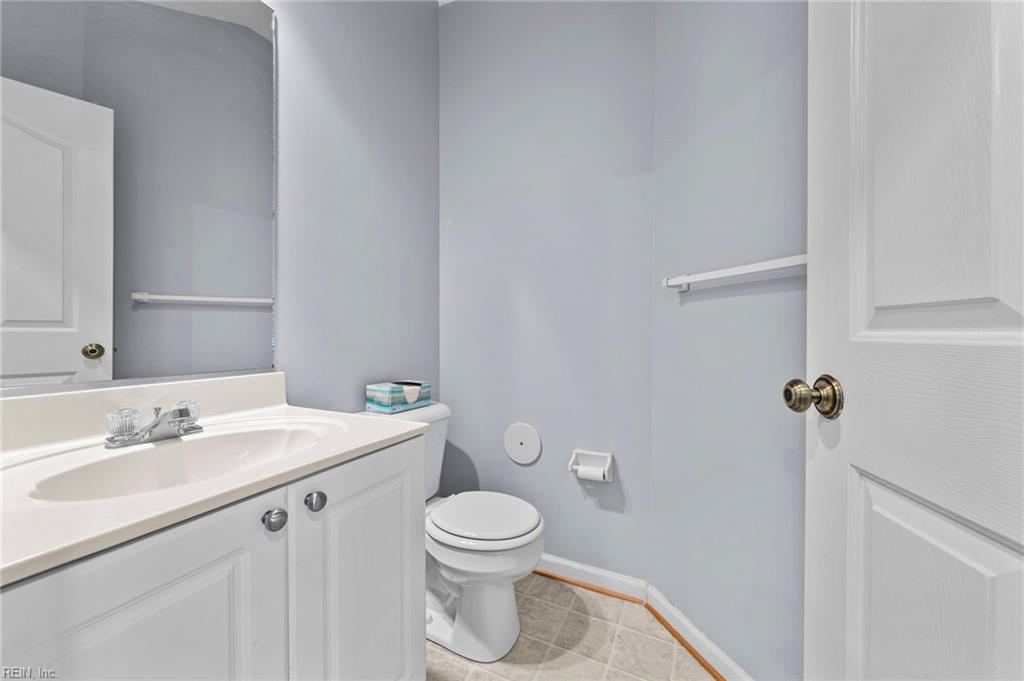 1804 Staple Inn DR