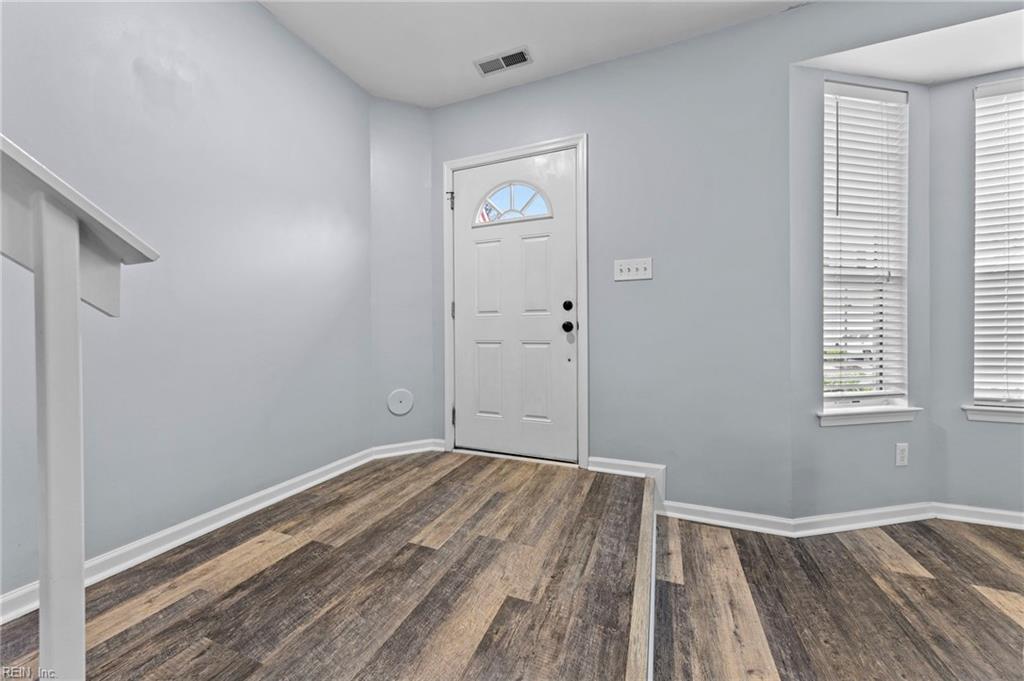 1804 Staple Inn DR
