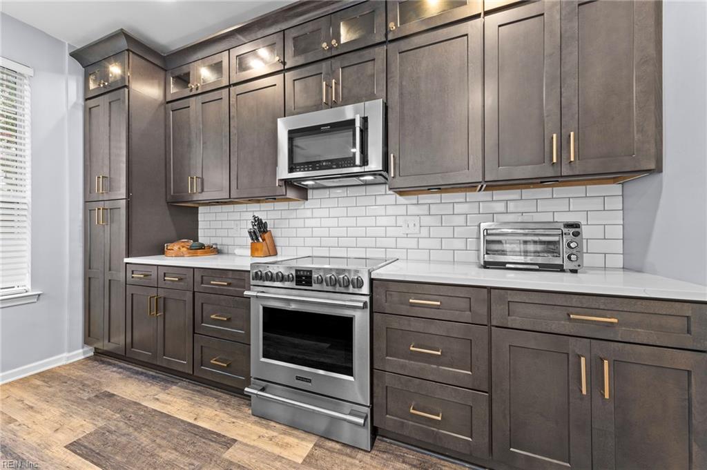 1804 Staple Inn DR