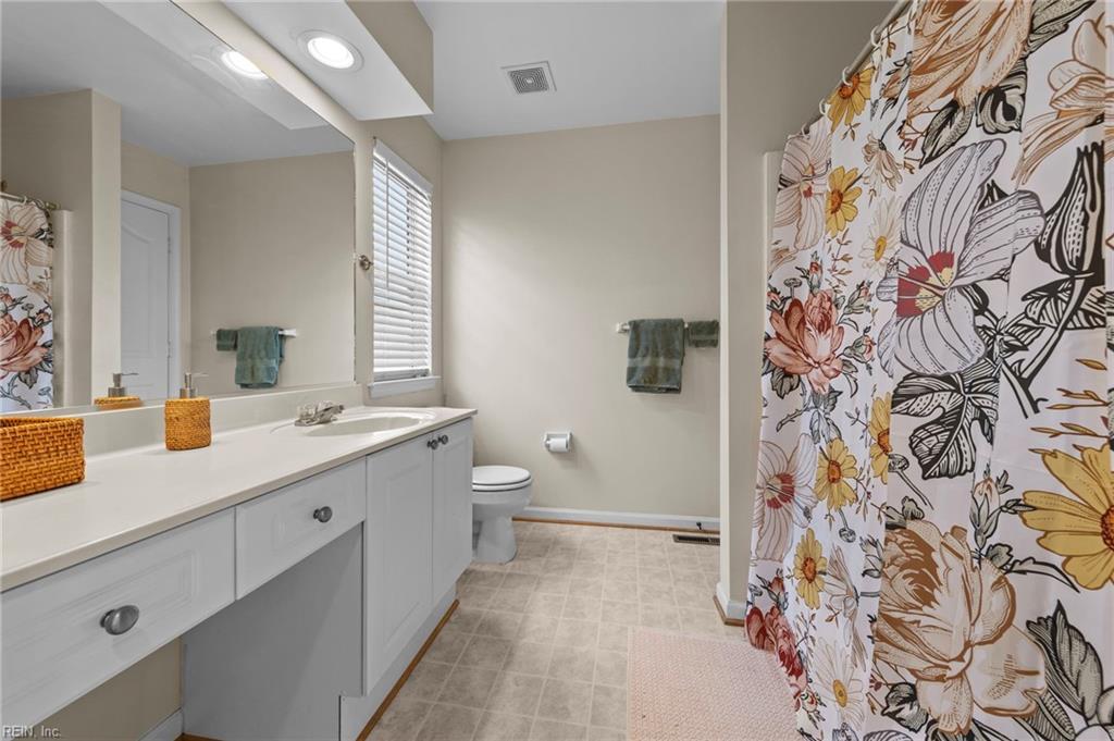 1804 Staple Inn DR