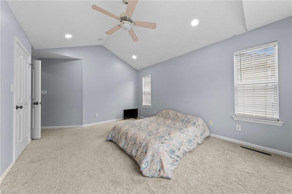 1804 Staple Inn DR