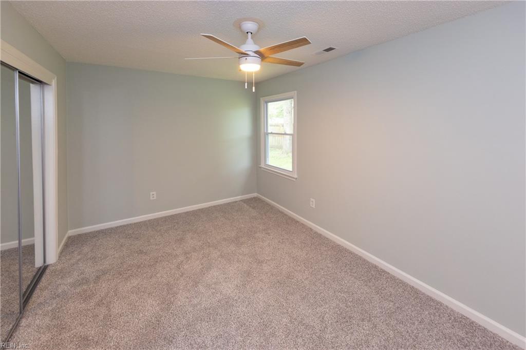 2108 Singer CT