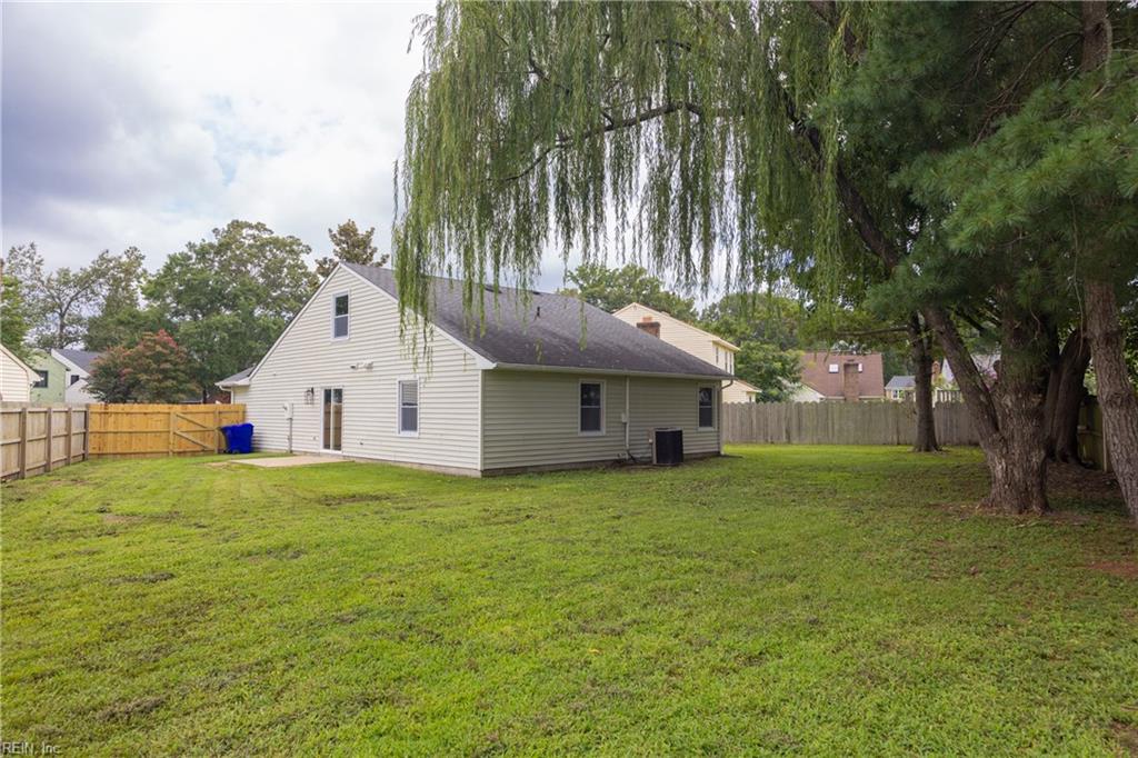 2108 Singer CT