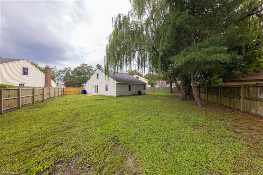 2108 Singer CT