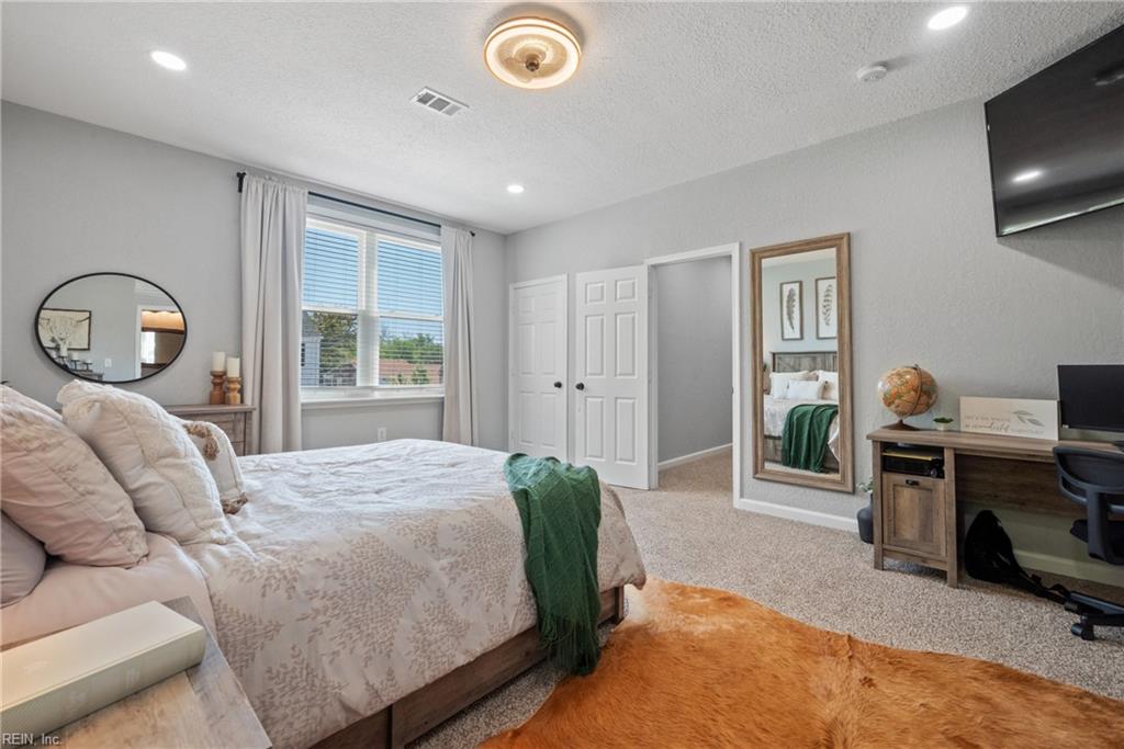 26 Routten RD