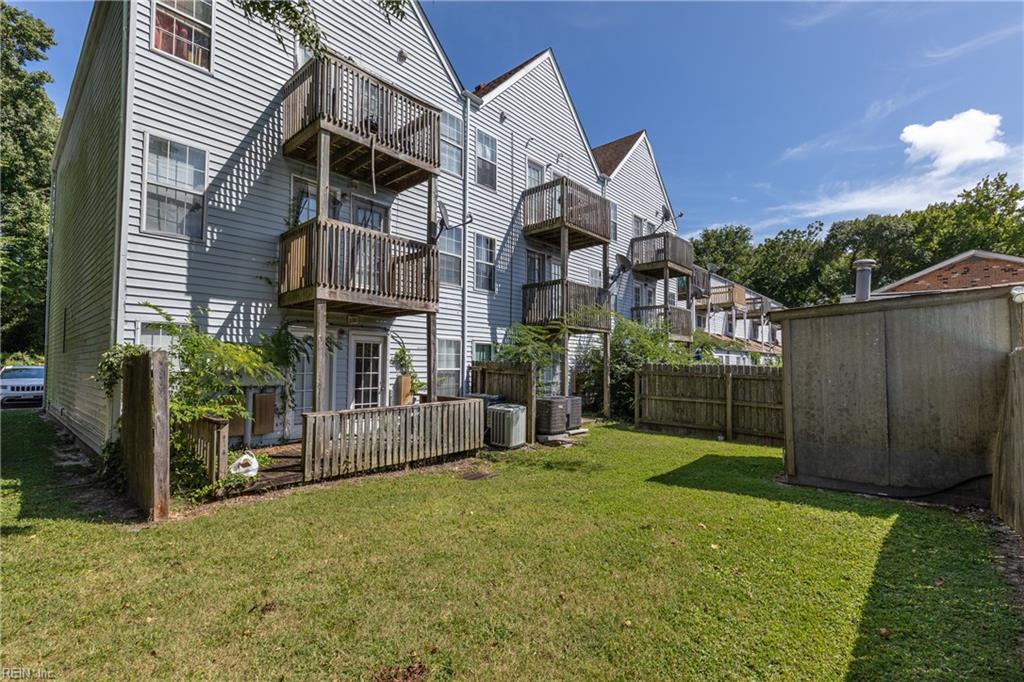 722 Lesner AVE 14