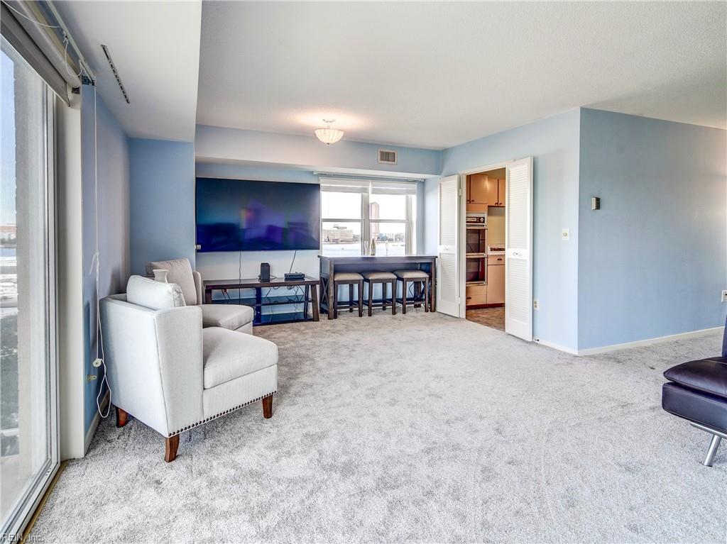 1 Crawford Unit #601 PW