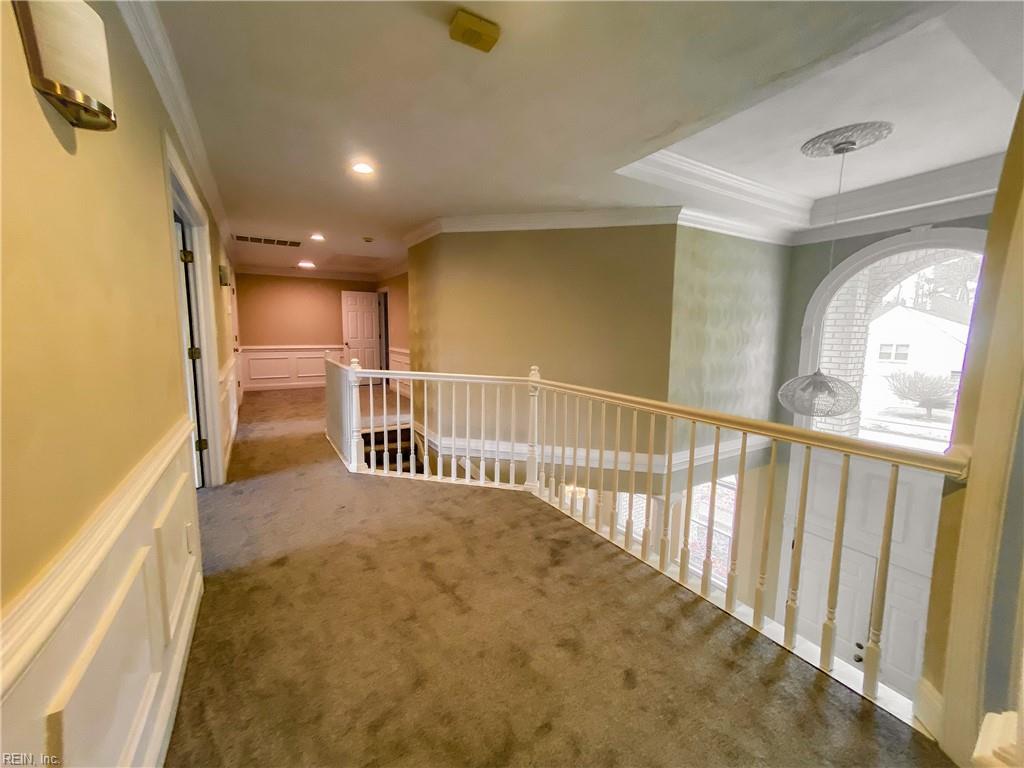 1508 Crystal Lake DR
