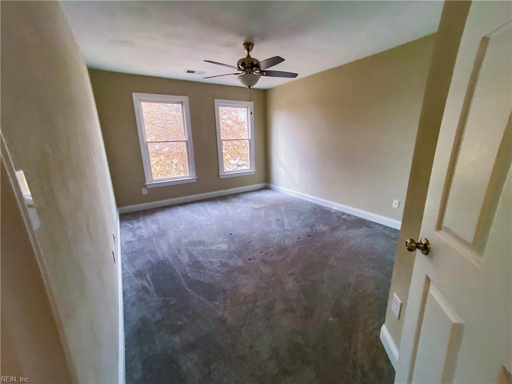 1508 Crystal Lake DR