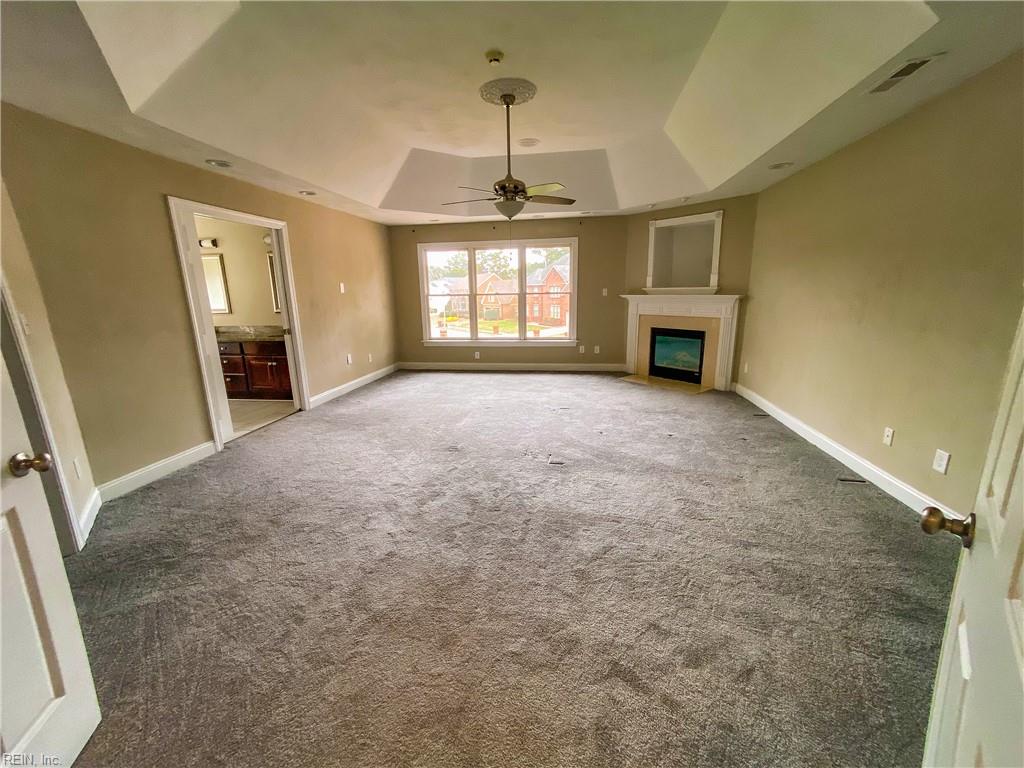1508 Crystal Lake DR