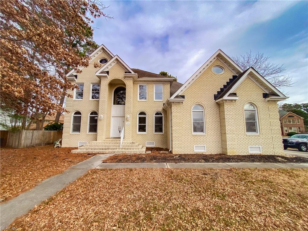 1508 Crystal Lake DR