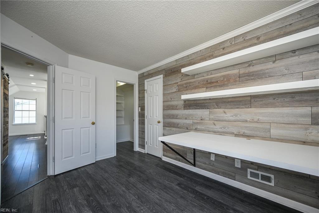 114 Kincaid LN