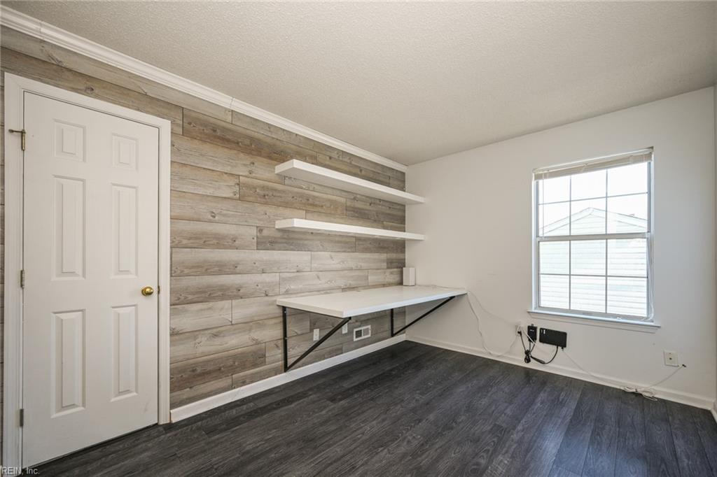 114 Kincaid LN