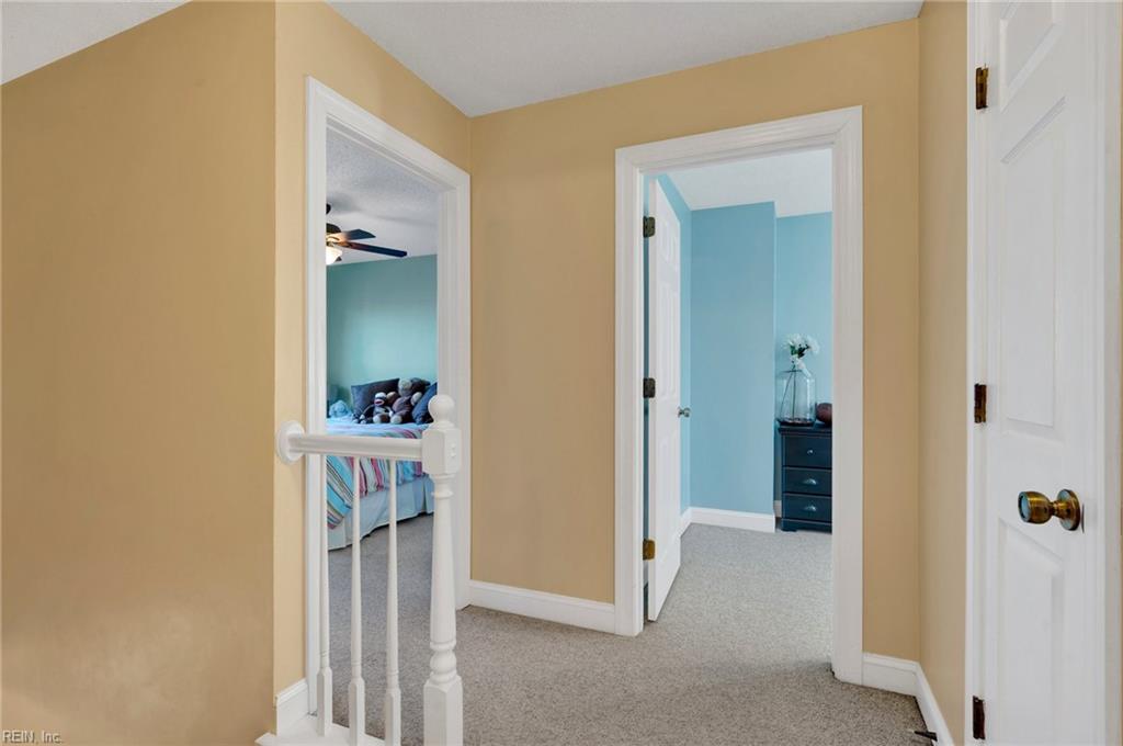 5909 Chain Bridge RD