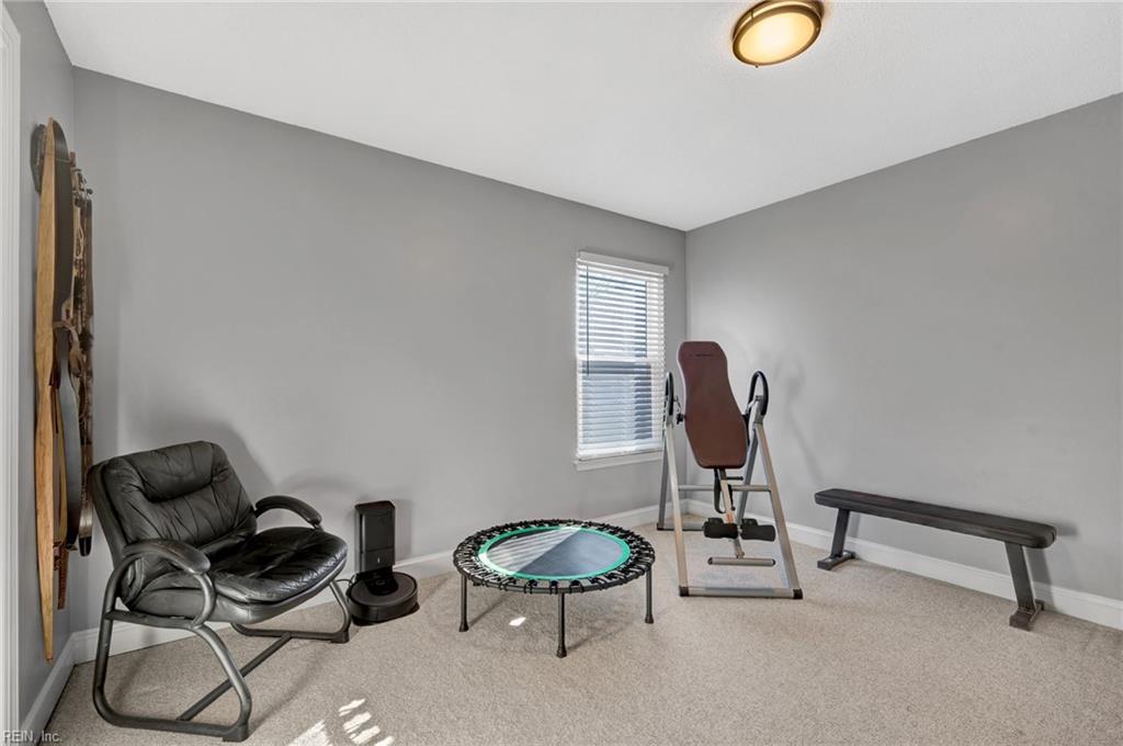 5909 Chain Bridge RD