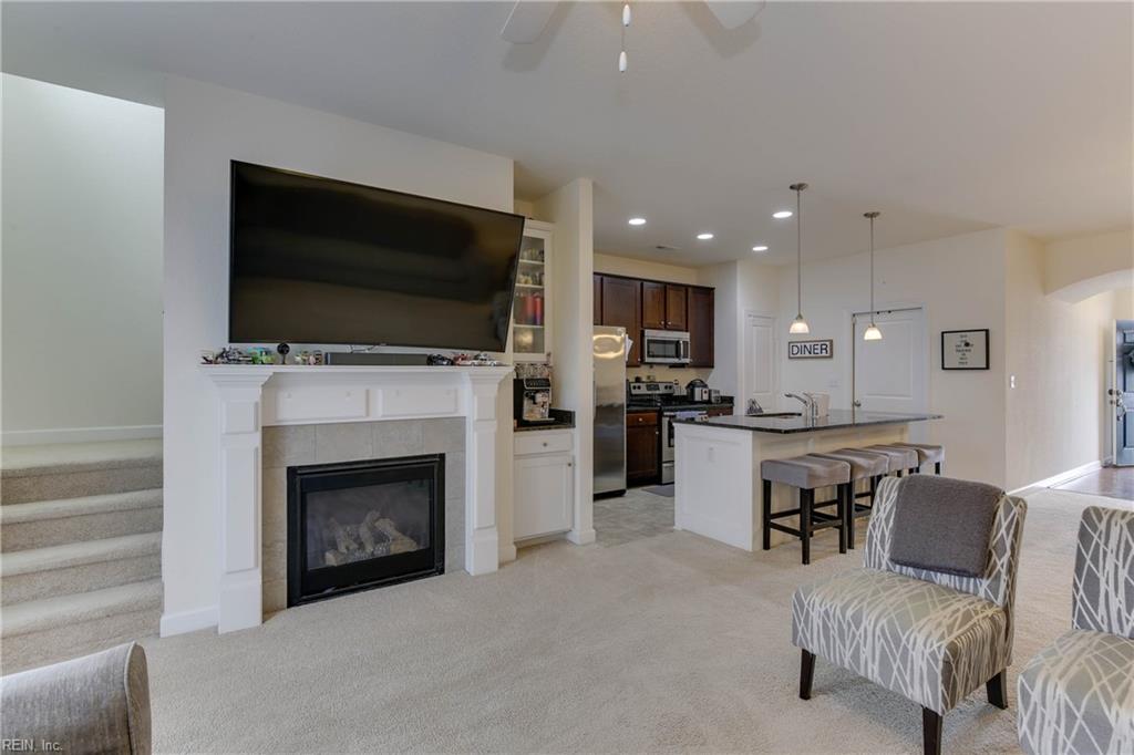 506 Carissa WAY