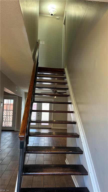 1315 Glyndon DR