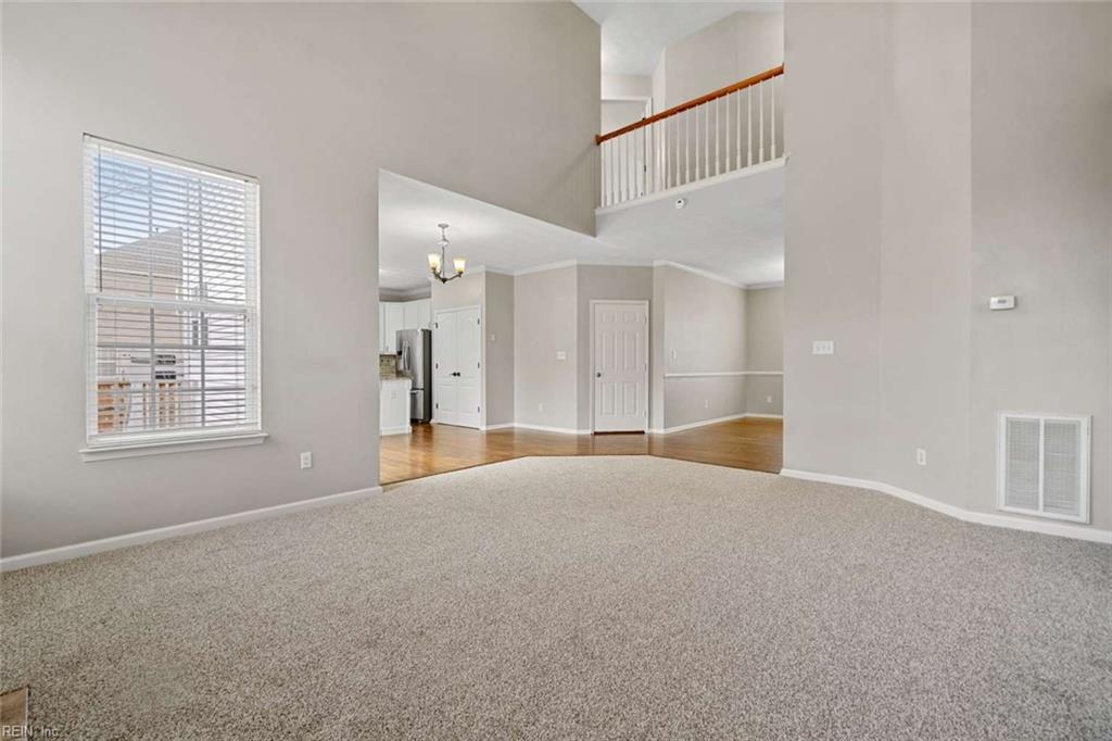 533 Fair Oak DR