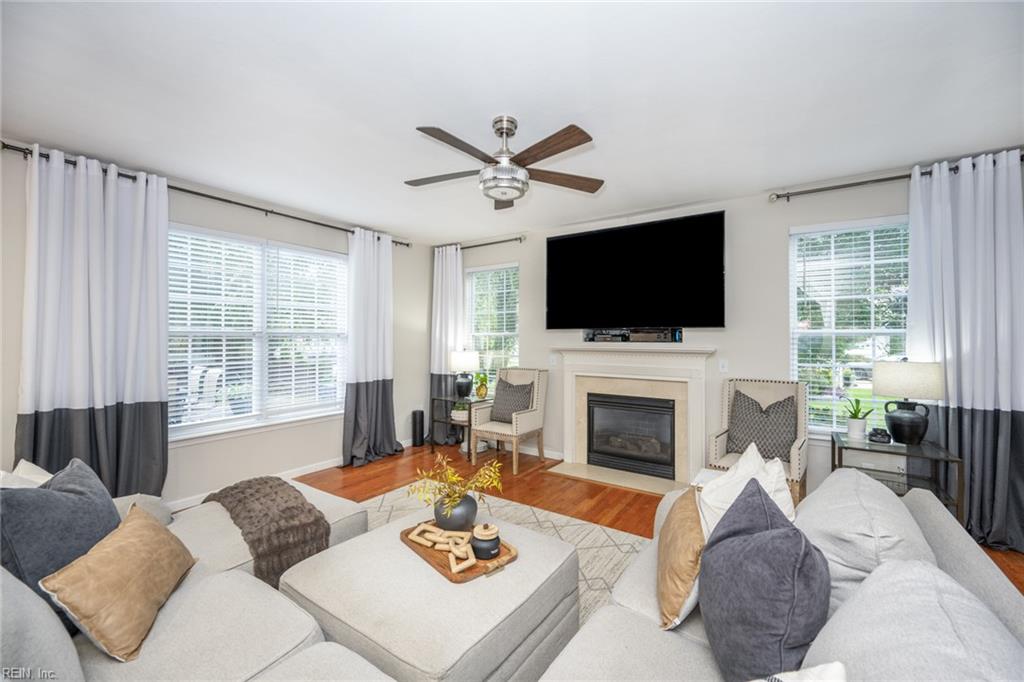 505 Fall Ridge CT