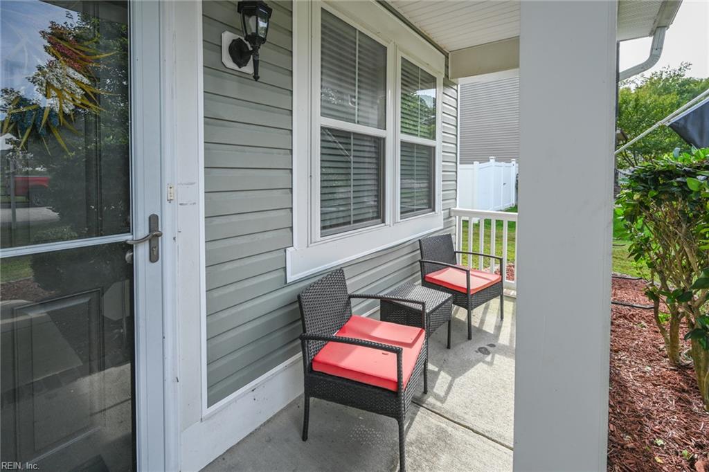 108 Foster RD