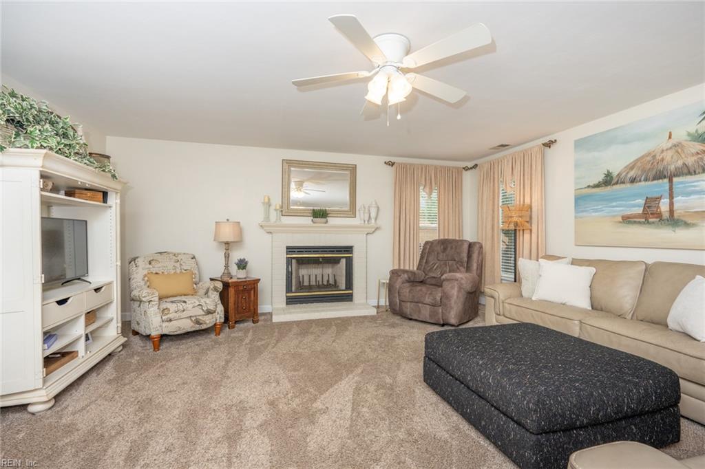 2348 Upper Greens PL