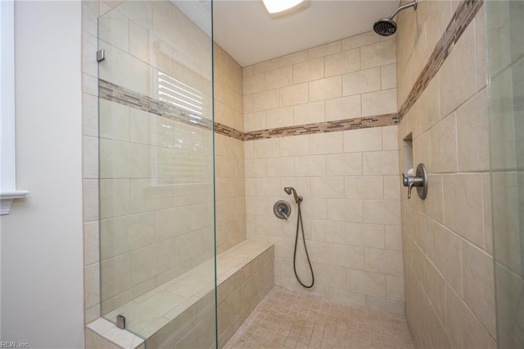 2348 Upper Greens PL