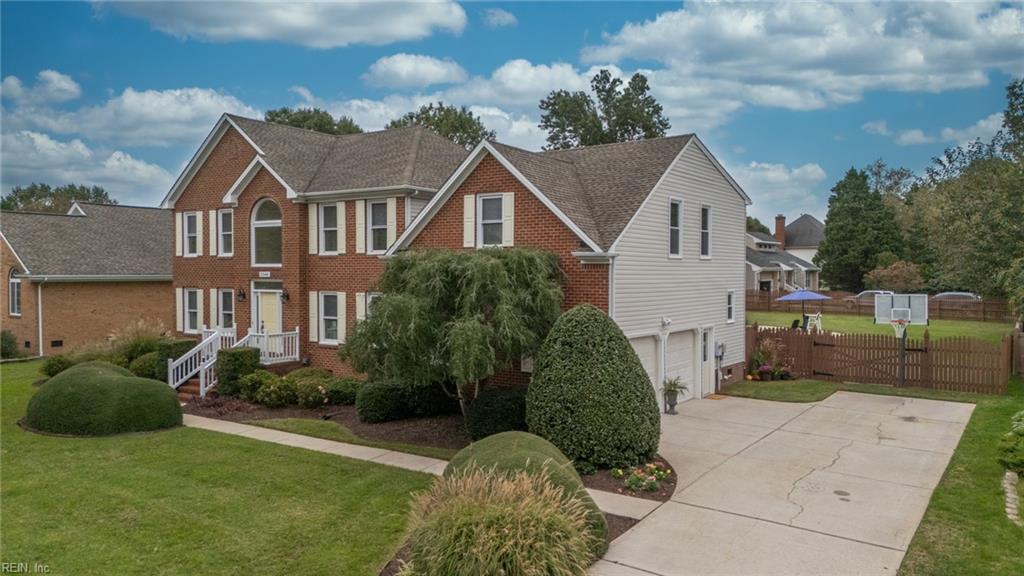 2348 Upper Greens PL