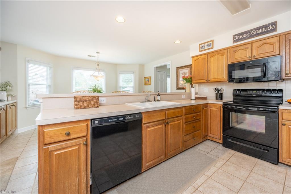 2348 Upper Greens PL