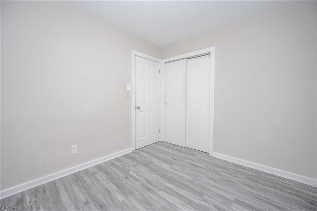 5728 Azalea Garden RD