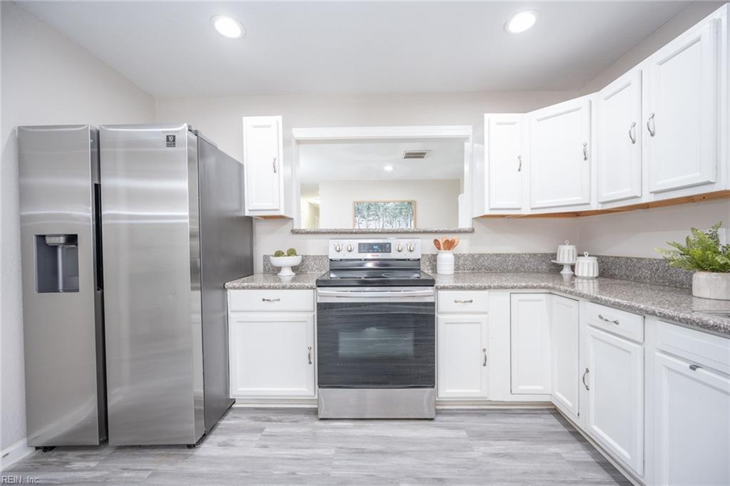 5728 Azalea Garden RD