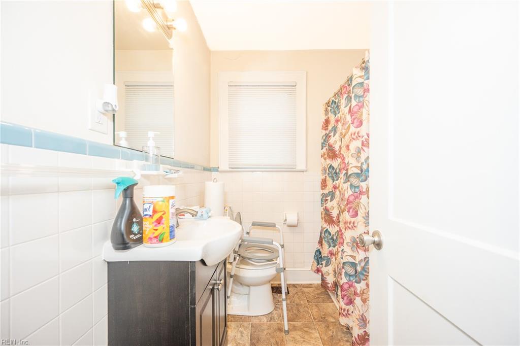 2300 Battery Park RD