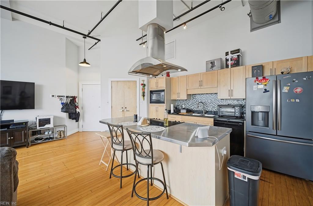 500 Granby ST 4A