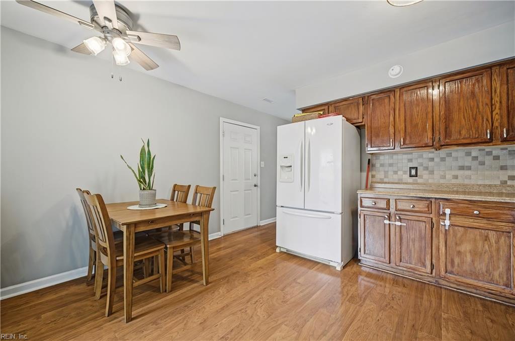 445 Glenrock RD