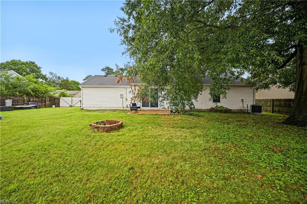 445 Glenrock RD
