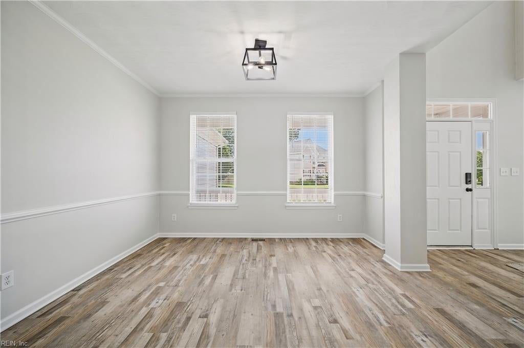 509 Fair Oak DR