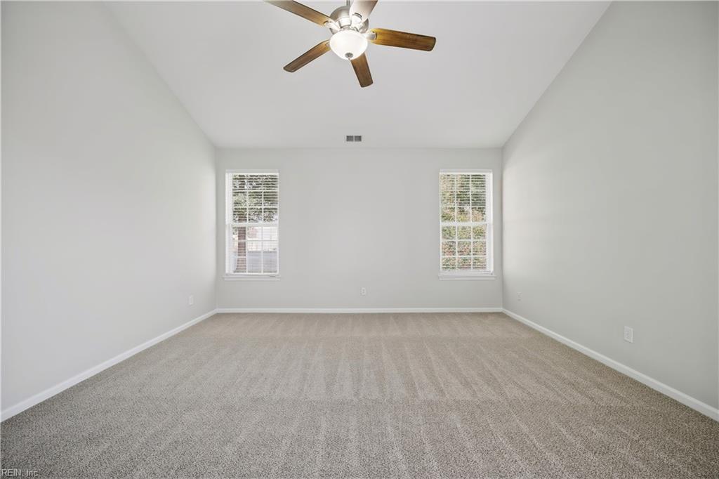 509 Fair Oak DR