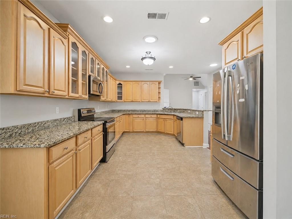 3405 Dumpling CT