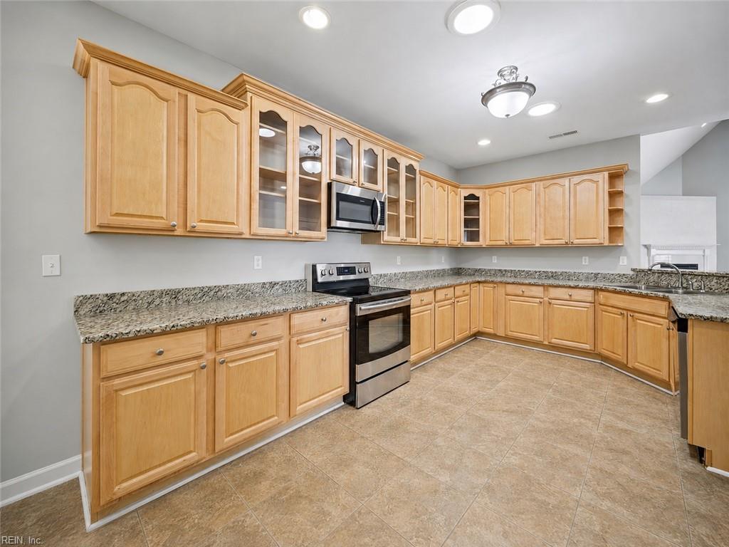 3405 Dumpling CT