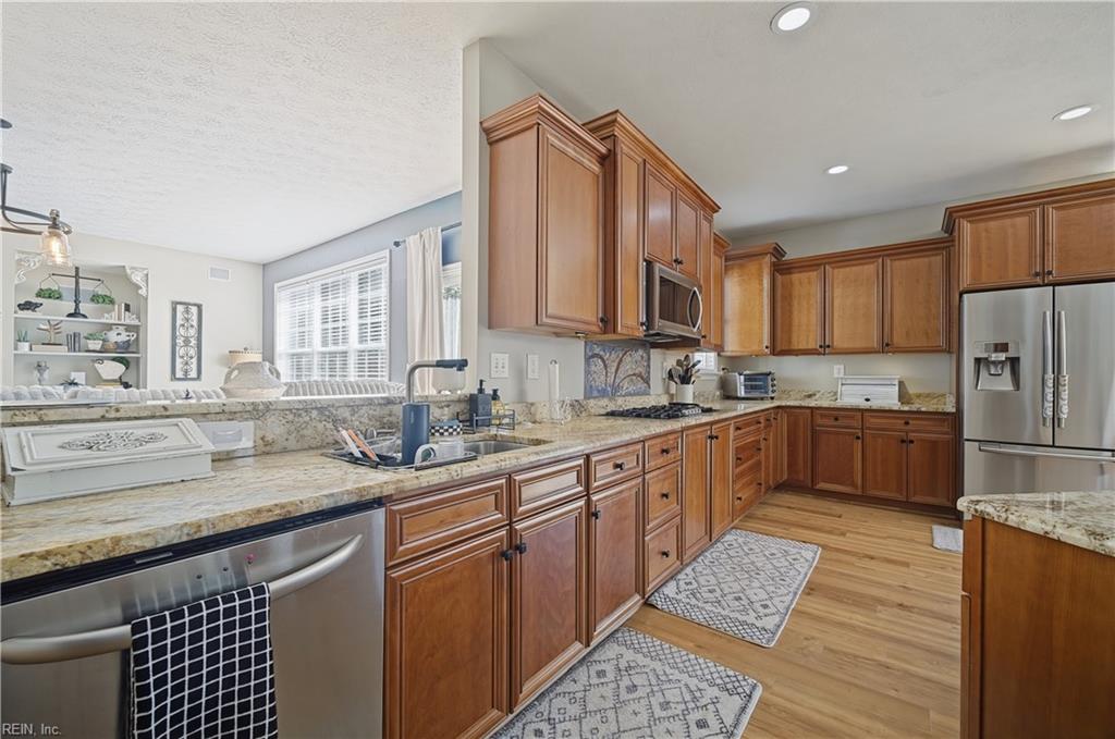 2101 Pleasant Acres CT