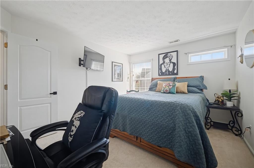 2101 Pleasant Acres CT