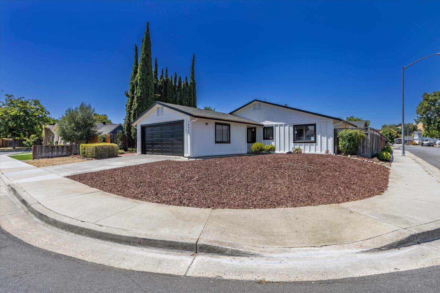 18565 Preservation CT