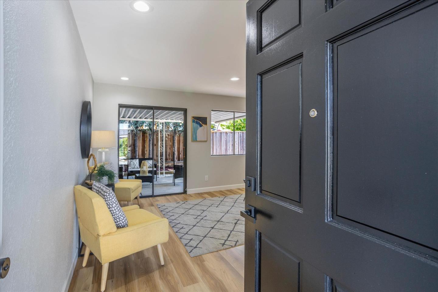 18565 Preservation CT