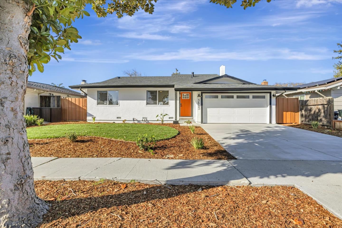 5665 Blossom AVE