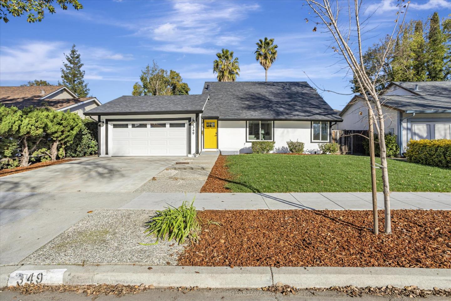 349 Henderson DR