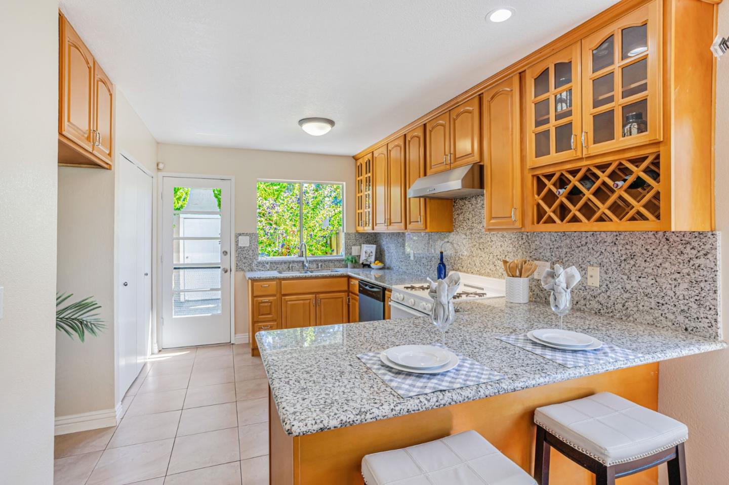 2876 Parkrow Lane