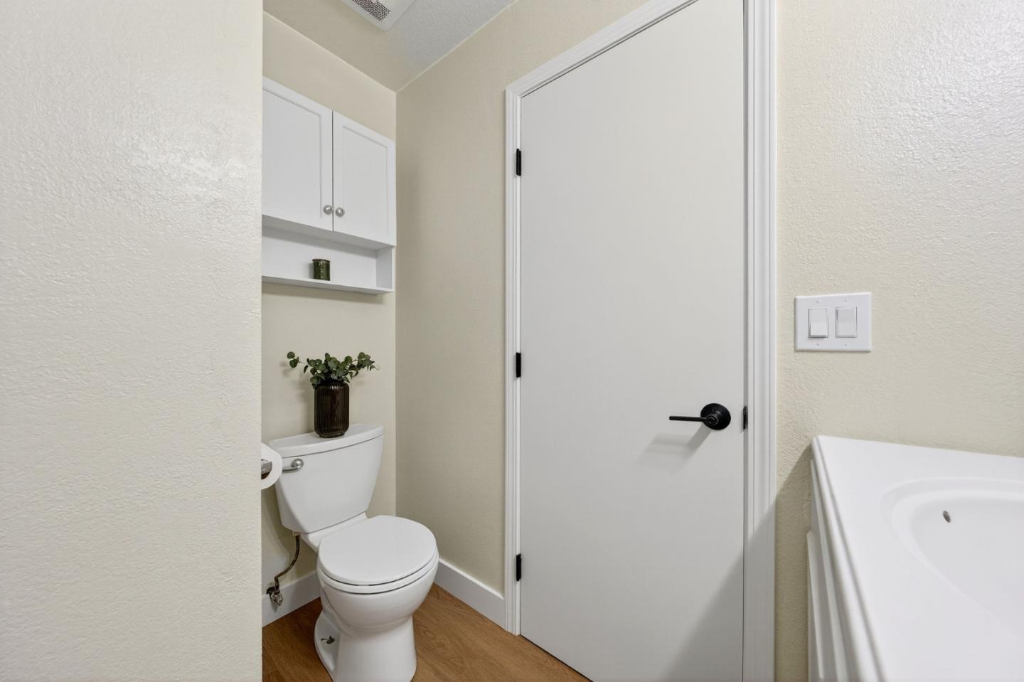 4315 Montmorency Court